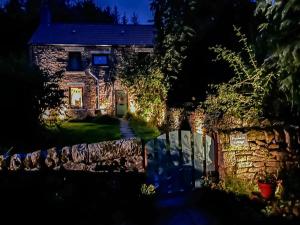 Brookside Cottage