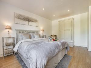 Clay Lake Cottages - Dads Shed