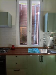 Casa Renata Romantic Fireplace