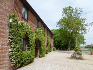 Archways-E1223