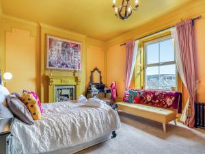 Greystonedale Mansion Holiday Retreat