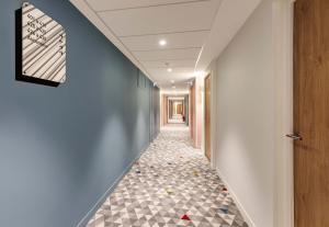 Hotels B&B HOTEL Lille Lillenium Eurasante : photos des chambres