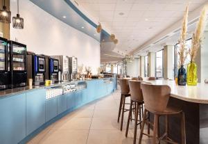Hotels B&B HOTEL Lille Lillenium Eurasante : photos des chambres