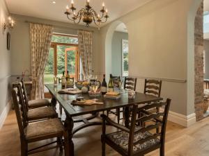 4 Bed in Elvington 55738