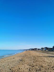 Appartements DUPLEX villa ancienne, 59 m2 , vue mer et plein centre! : photos des chambres