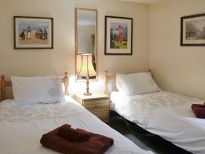 Rowan Tree Cottage - S4216