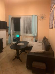 Sunny Apartment with balcony