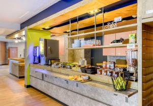 Hotels B&B HOTEL Montpellier Sud Lattes : photos des chambres
