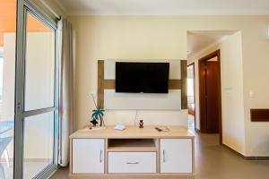 Praia de Palmas 400m do mar, perto do comércio - 0198