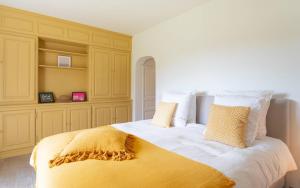 Villas JAMES FCD56 - luxury villa with pool for rent in the vineyards near Saint Tropez : photos des chambres