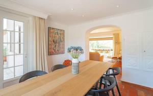 Villas JAMES FCD56 - luxury villa with pool for rent in the vineyards near Saint Tropez : photos des chambres