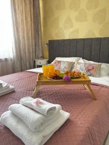 Rea Flora - Cozy Stay With Free Parking