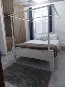 Flycationke Homes 2 Bedroom Apartment