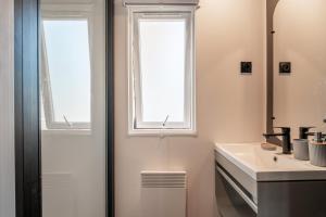 Maisons de vacances Camping La Yole : photos des chambres