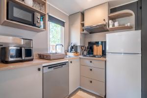 Maisons de vacances Camping La Yole : photos des chambres