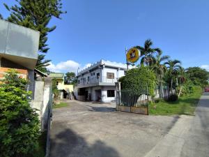 Camp Pihak Paradise Inn