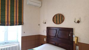 Hotels Hotel Montsegur : photos des chambres