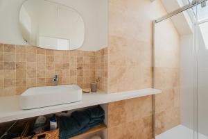 Appartements Logement calme proche centre ville : photos des chambres