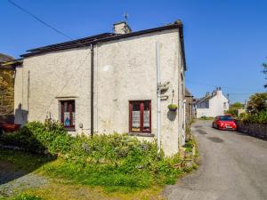 Rainbow Cottage