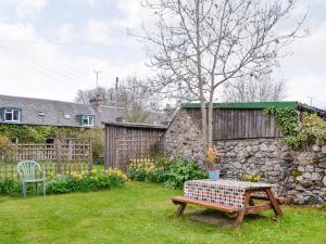 Larch Cottage