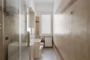 I-Host Apartment - Della Torre 32