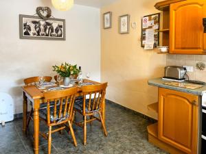 Friars Folly - Uk43735