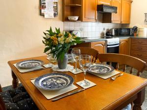 Friars Folly - Uk43735