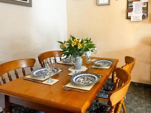 Friars Folly - Uk43735