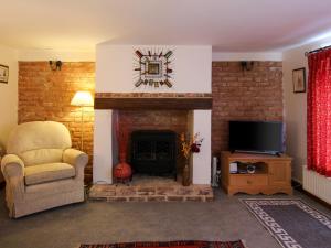 Hollyhocks Cottage