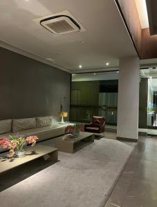 Holanda’s 711 · Holanda’s Prime - Incrível Flat em Tambaú