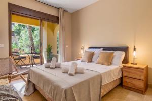 Coast comfort Duquesa Village 3BR