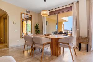 Coast comfort Duquesa Village 3BR