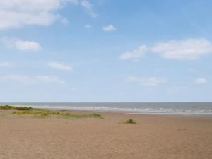 Pier View Apartment 1 - Uk48503