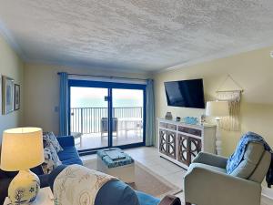 Ocean Breeze East #602