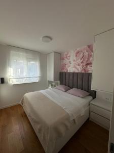 Božur-a modern and comfy place for 3 persons