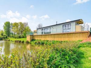 Ponsford Ponds - Goosedown Lodge