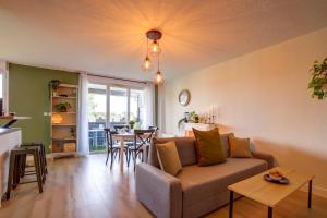 Appartements La Campagne Romantique - avec entree autonome, clim neuve, parking prive & sa piscine ! - : photos des chambres