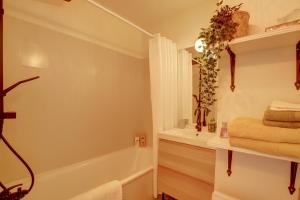 Appartements La Campagne Romantique - avec entree autonome, clim neuve, parking prive & sa piscine ! - : photos des chambres