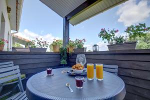 Appartements La Campagne Romantique - avec entree autonome, clim neuve, parking prive & sa piscine ! - : photos des chambres