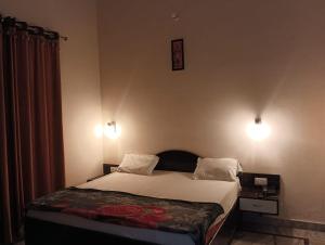 Hotel Regal Residency