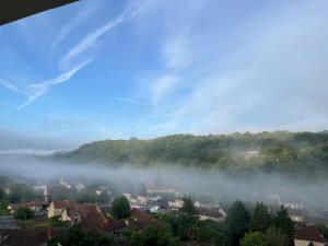 Appartements Adosse a la falaise de Domme, toit-terrasse, Belle vue : photos des chambres