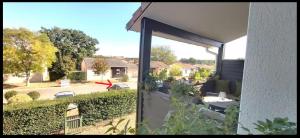 Appartements La Campagne Romantique - avec entree autonome, clim neuve, parking prive & sa piscine ! - : photos des chambres