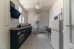 Appartements Le Desbrest - Appartement calme et lumineux en centre ville : photos des chambres