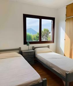 Apto Jovenes - Casa con vista al mar y parrilla