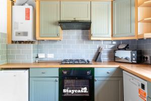 3-Bedroom House w Free Parking Near MAN… - 20042