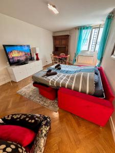 2 chambres, garage voiture, résidence calme