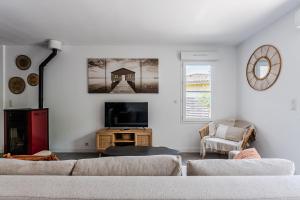 Villas Pretty house with pool and large terrace - Bassin d-Arcachon : photos des chambres