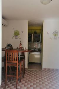 Apartments by the sea Pag - 24596