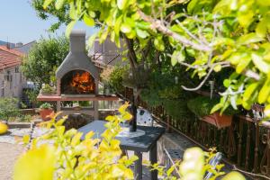 Apartments with parking space Split - 24631