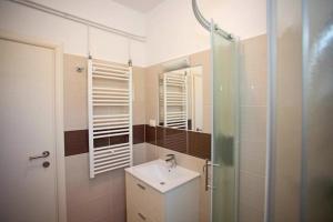 Family friendly house with a swimming pool Rovinjsko Selo, Rovinj - 24401